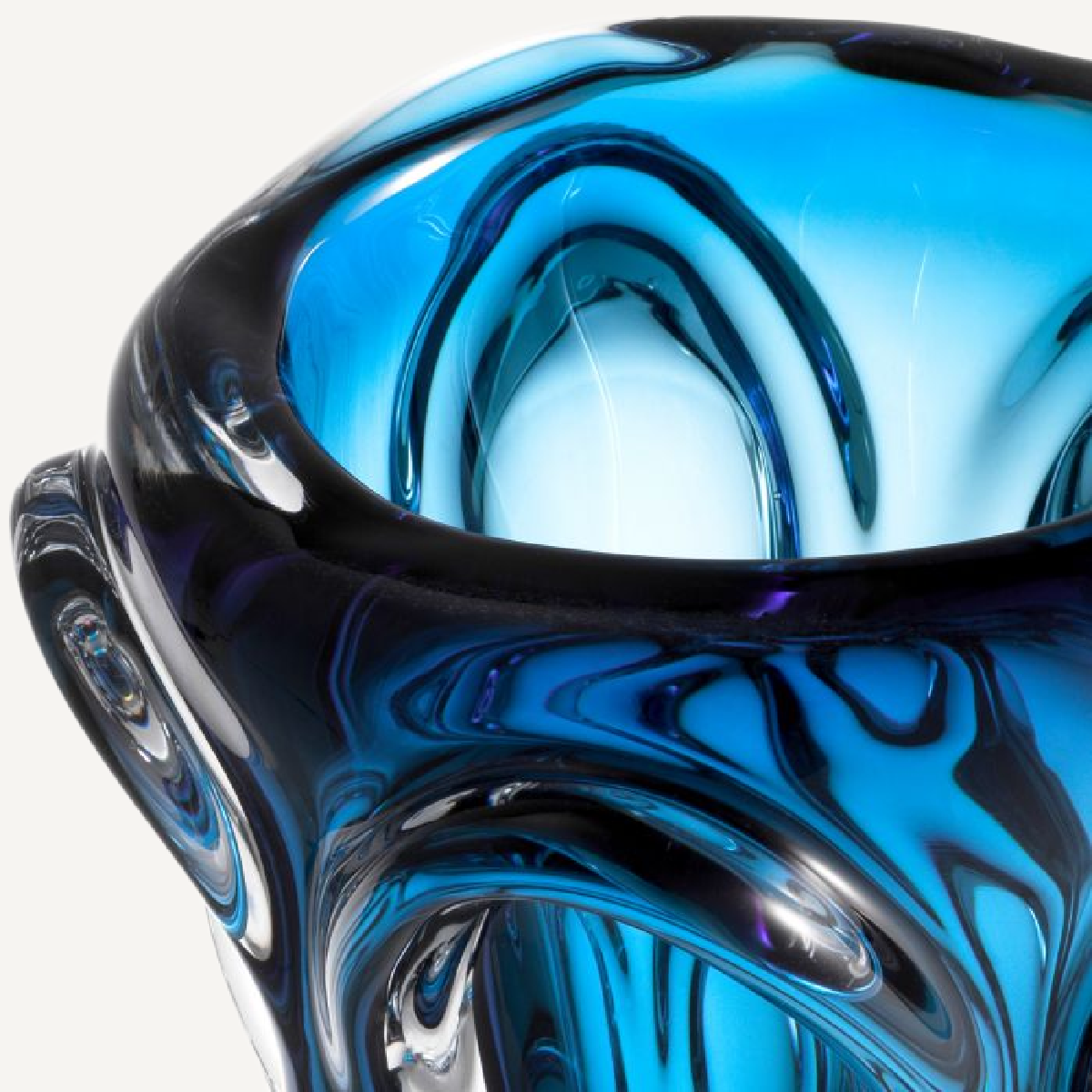 Vase en verre soufflé bleu | Eichholtz Aila S | REMO-HOME, mobilier et décoration d'intérieur