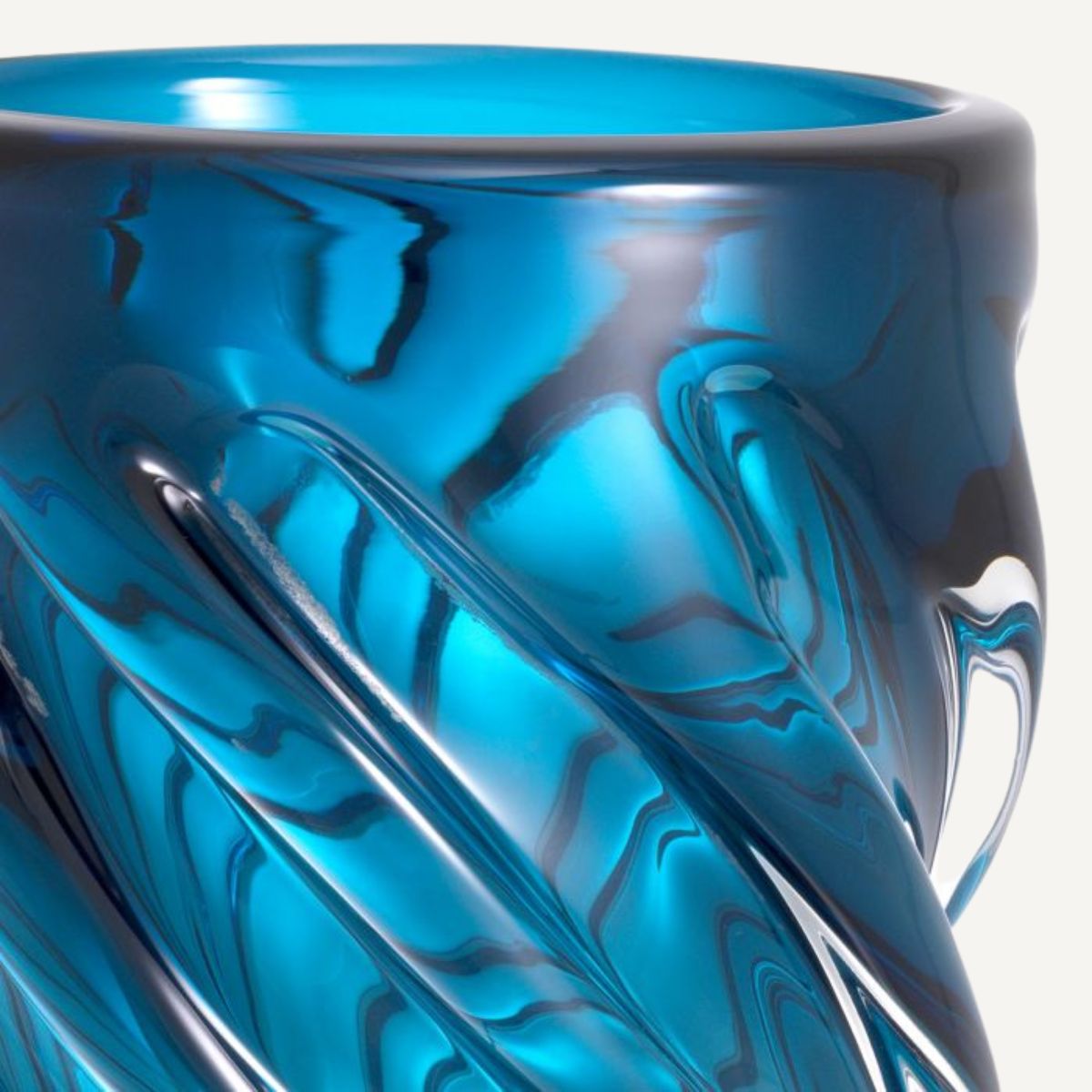 Vase en verre soufflé bleu | Eichholtz Angelito L | REMO-HOME, mobilier et décoration d'intérieur