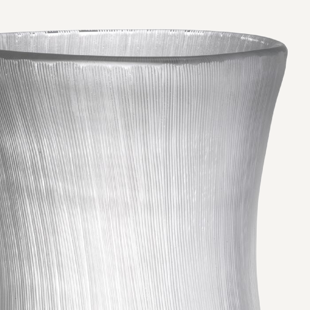 Vase en verre soufflé transparent | Eichholtz Thiara | REMO-HOME, mobilier et décoration d'intérieur
