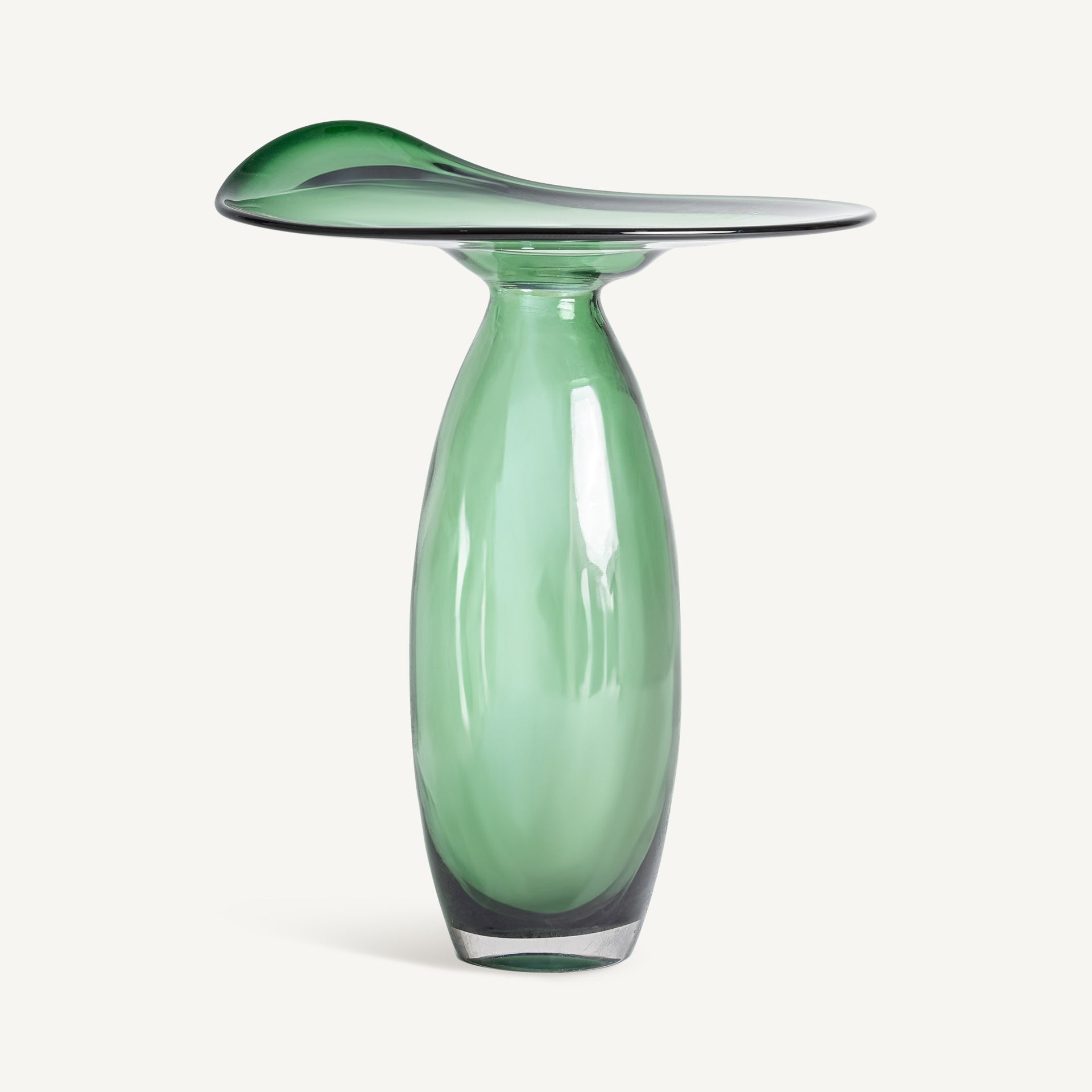 Vase en verre vert translucide 54cm | VICAL Akari | REMO-HOME, mobilier design et décoration d'intérieur