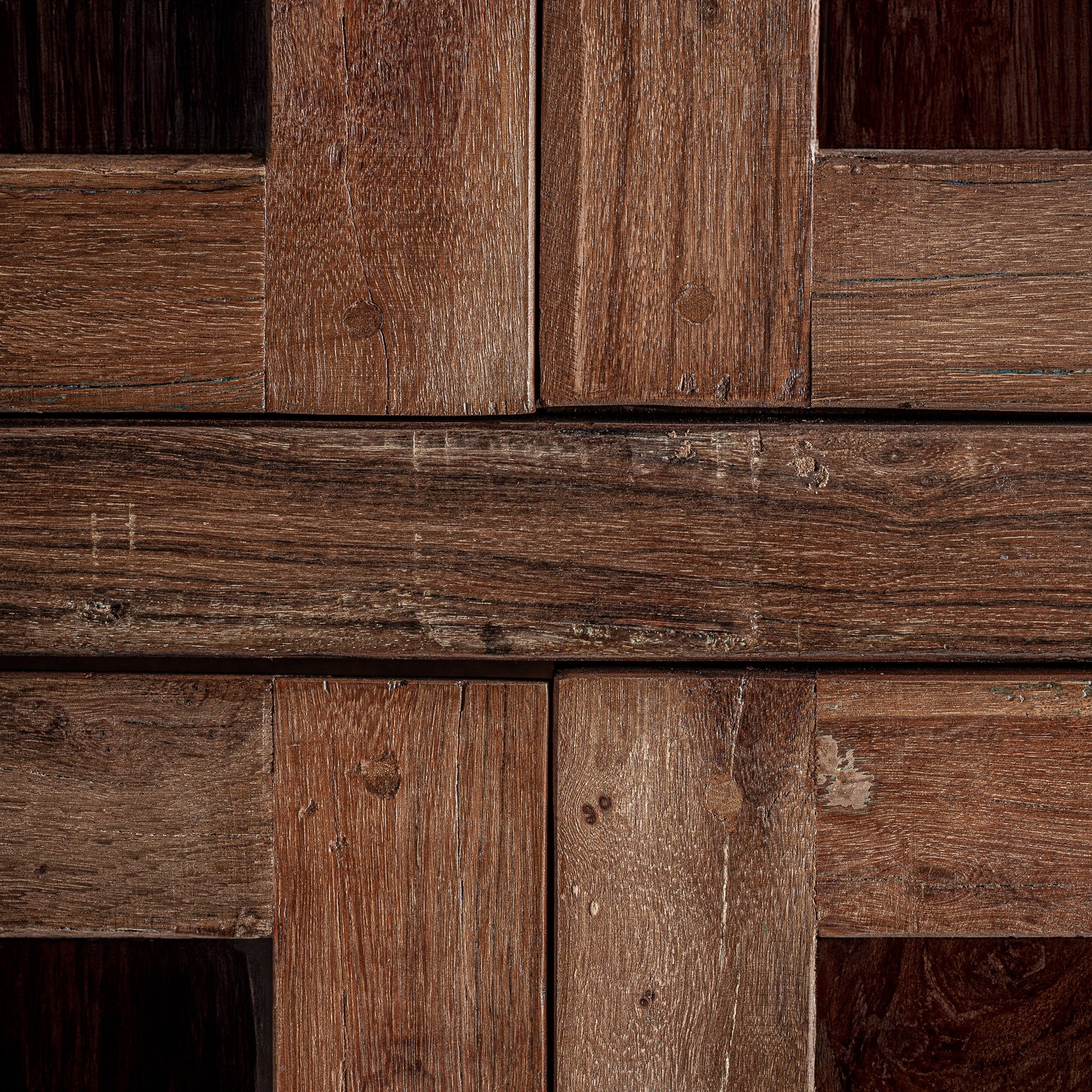 Vitrine haute en bois récupéré | VICAL Selby | REMO-HOME, mobilier design et décoration d'intérieur