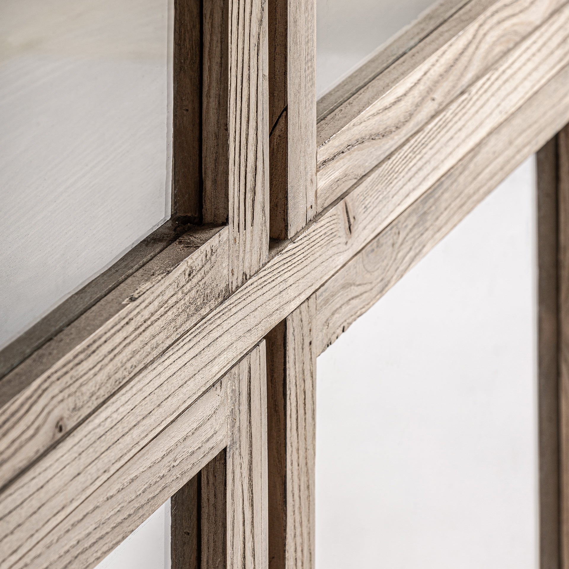 Vitrine modulable bois d'orme clair | VICAL Masein | REMO-HOME, mobilier design et décoration d'intérieur