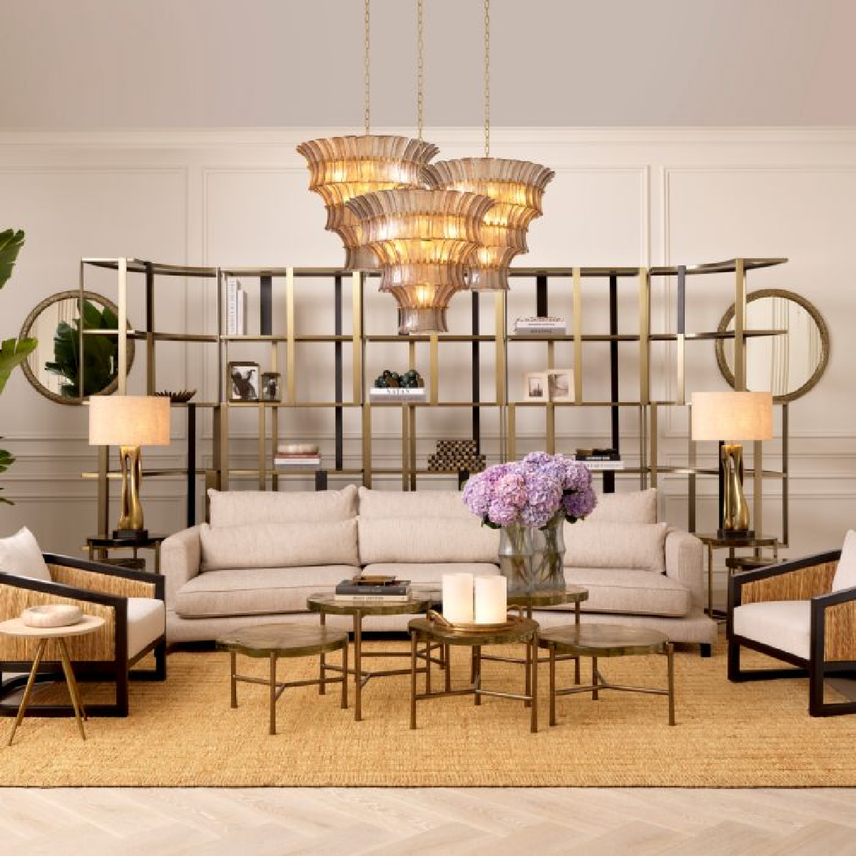 Étagère en laiton brossé et verre fumé | Eichholtz Clio 2 | REMO-HOME, mobilier et décoration d'intérieur