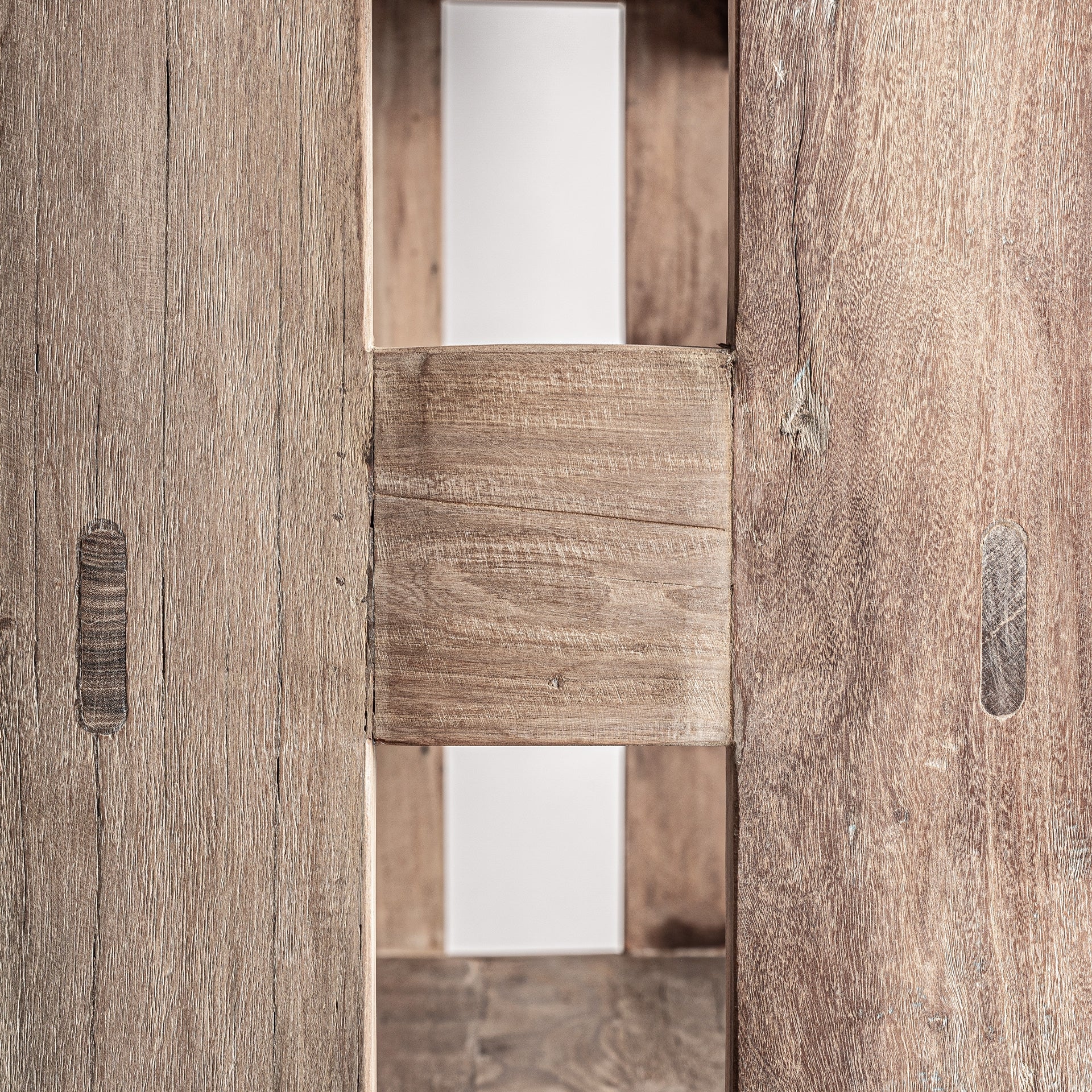 Étagère haute bois recyclé récupéré marron | VICAL Helmond | REMO-HOME, mobilier design et décoration d'intérieur