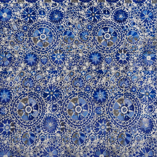 Tissu d'ameublement Iznik Cobalt | Andrew Martin - vue de détail | REMO-HOME