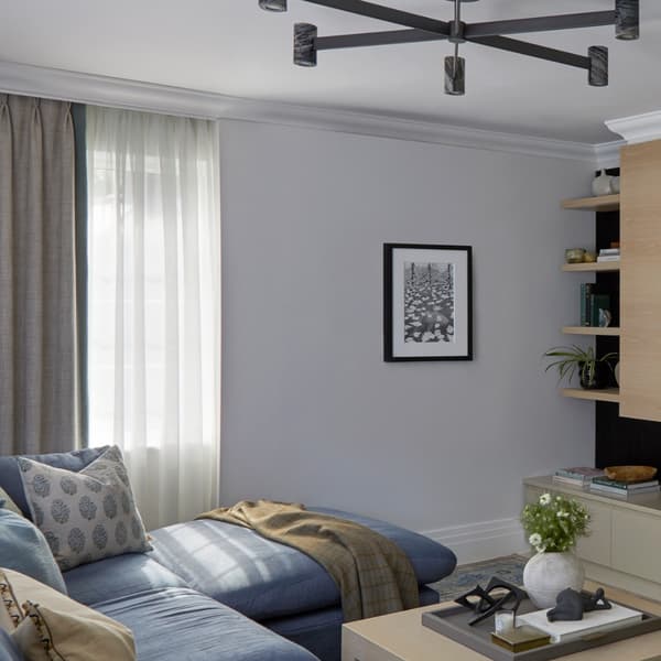 Plafonnier Predock Chandelier | Andrew Martin - vue de détail | REMO-HOME