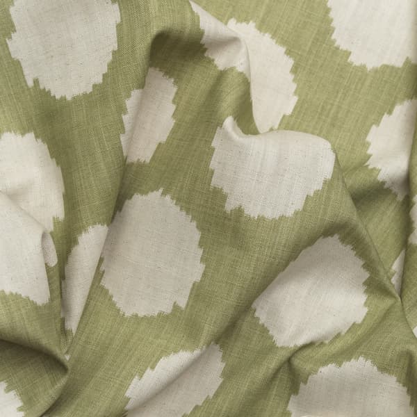 Tissu d'ameublement Beehive Leaf | Andrew Martin - vue de détail | REMO-HOME