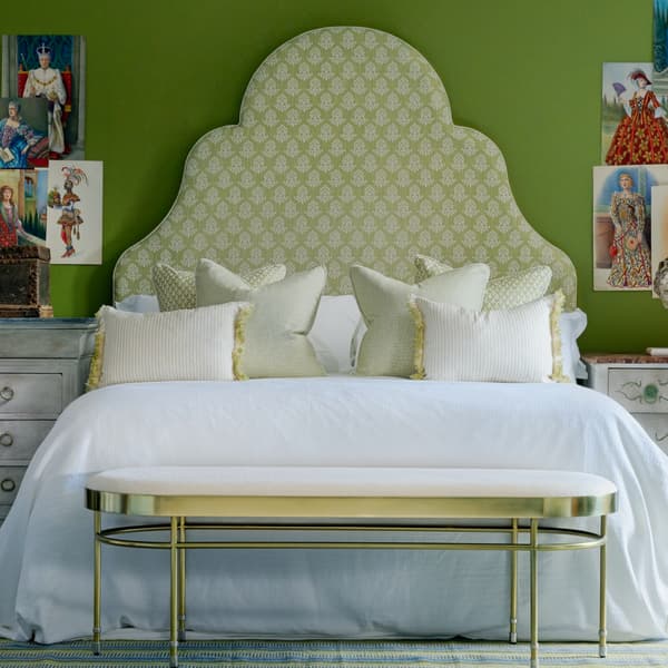 Tissu d'ameublement Sprig Leaf | Andrew Martin - vue de détail | REMO-HOME