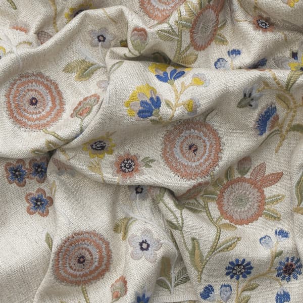 Tissu d'ameublement Fable Woodland | Andrew Martin - vue principale | REMO-HOME