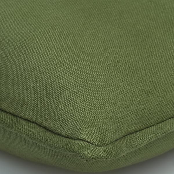 Coussin décoratif Rocco Leaf Plumes durables | Andrew Martin - vue de détail | REMO-HOME