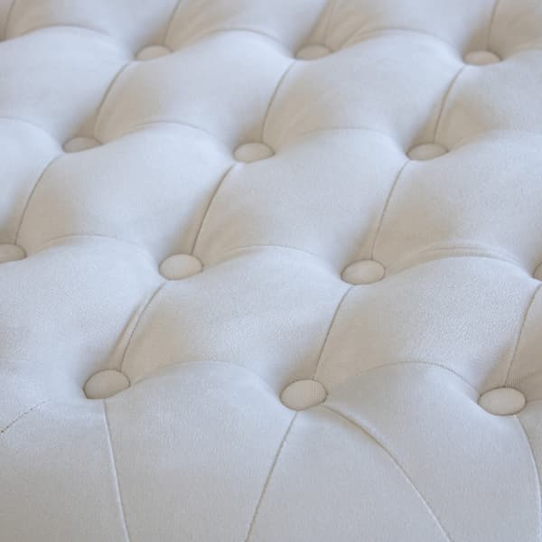 Pouf Forte Putty | Andrew Martin - vue de détail | REMO-HOME