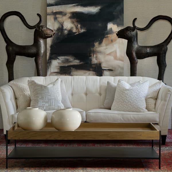 Canapé sur mesure Basil Sur mesure Loveseat | Andrew Martin - vue principale | REMO-HOME