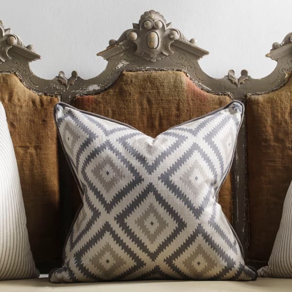 Coussin décoratif 43Csh Glacier Storm Fb Mossop P Plumes durables |... - vue de détail | REMO-HOME
