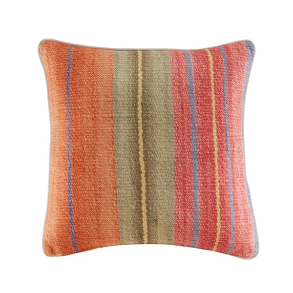 Coussin décoratif Elbrus Multi Plumes durables | Andrew Martin - vue principale | REMO-HOME