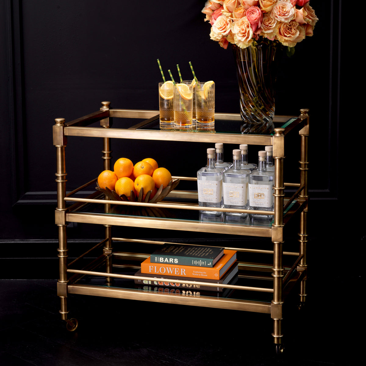 Trolley en laiton vintage et verre clair biseauté | Eichholtz Alexia - vue de détail | REMO-HOME