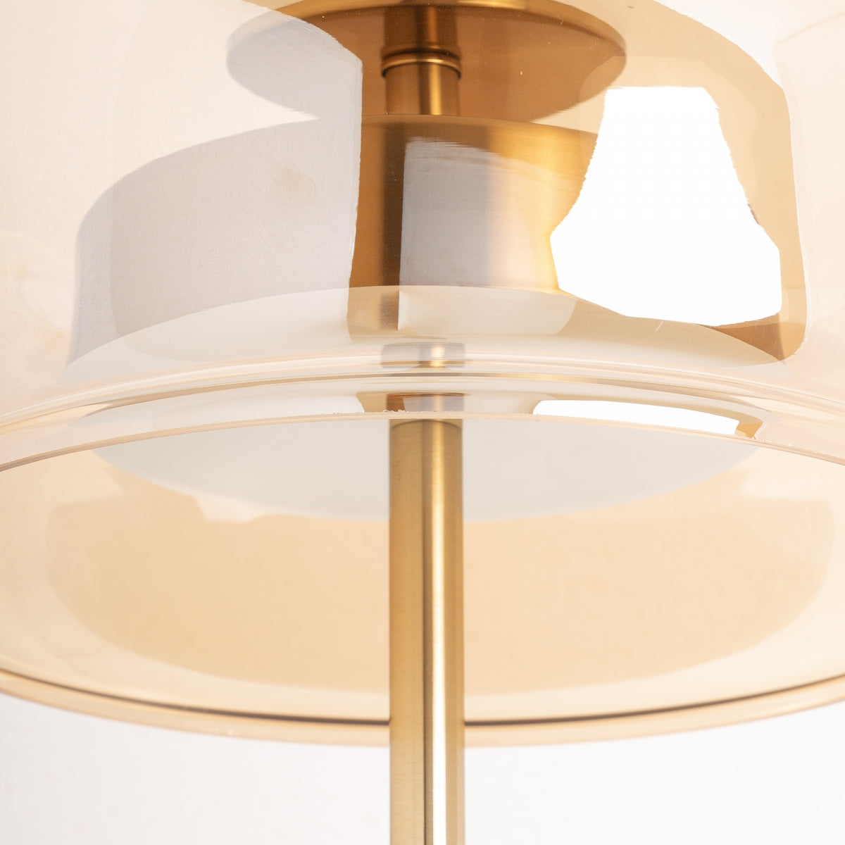 Lampadaire en métal doré | Vical Leslia | REMO, mobilier et décoration d'intérieur