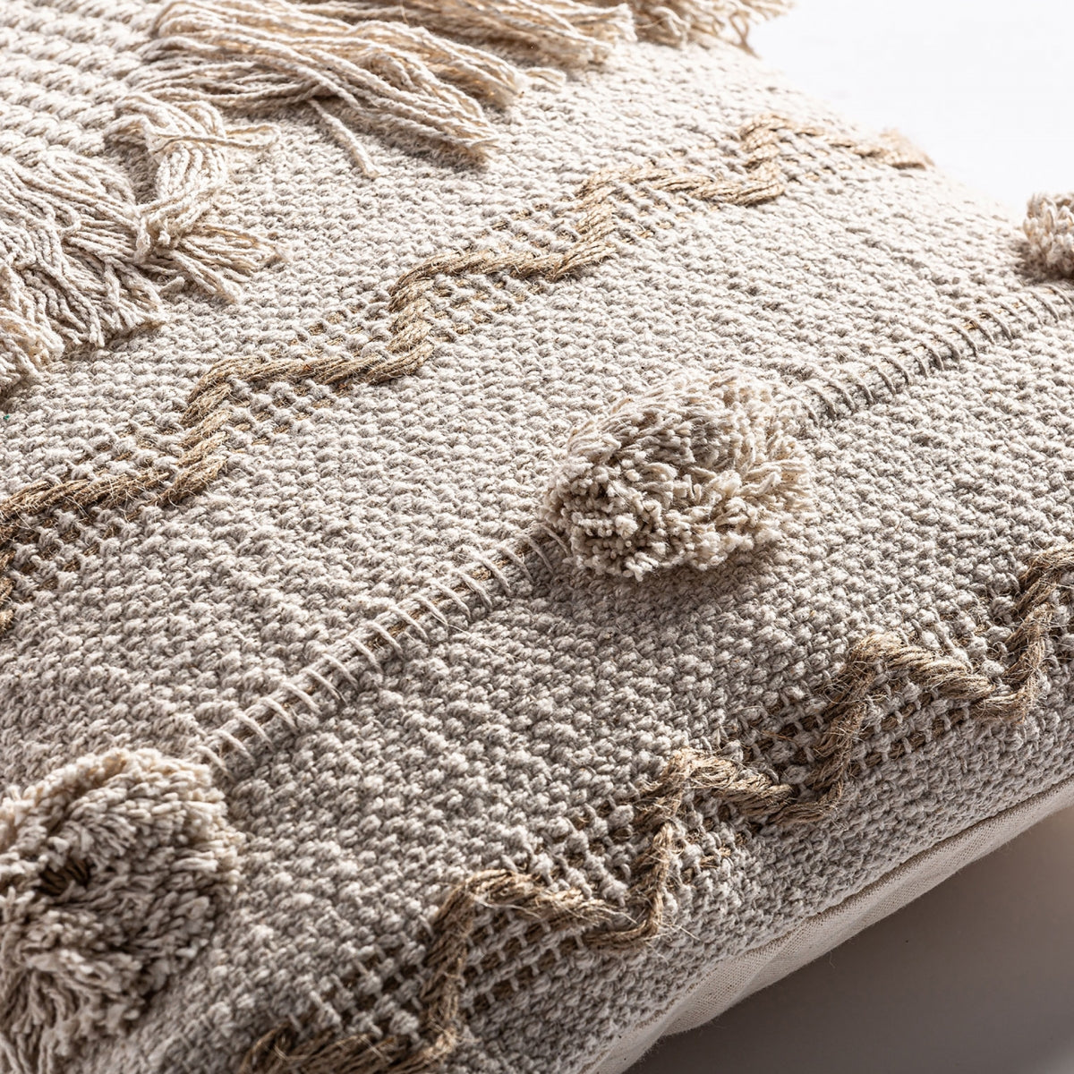 Coussin carré en jute blanc brodé | Vical Yaira | REMO, mobilier et décoration d'intérieur