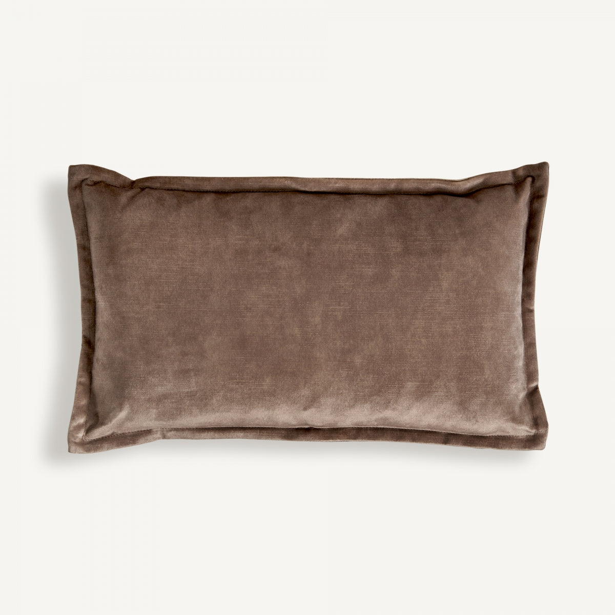 Coussin rectangulaire en velours marron | Vical Aricia | REMO, mobilier et décoration d'intérieur