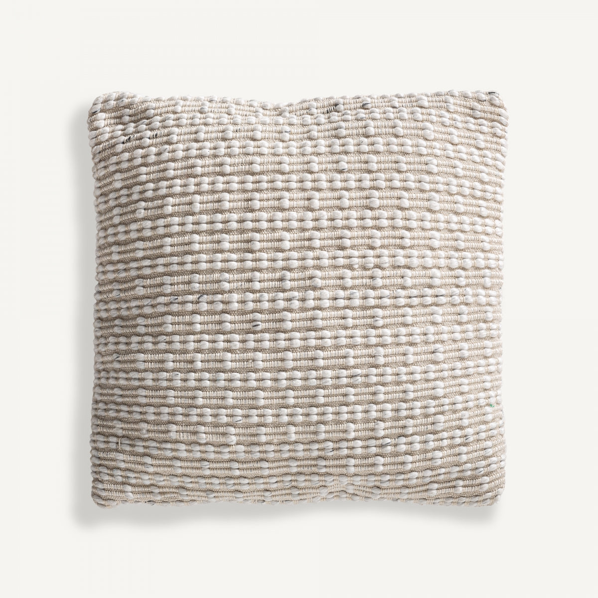 Coussin d'extérieur en tissu recyclé blanc cassé | Vical Alka | REMO, mobilier et décoration d'extérieur