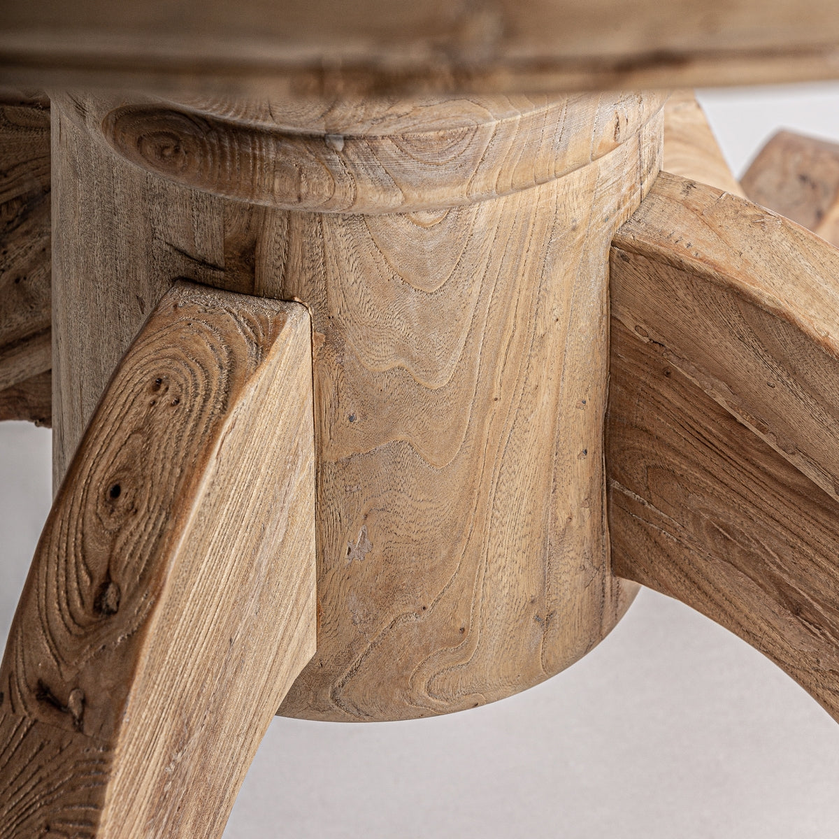 Table de salle à manger extensible en bois d'orme | VICAL Berca | REMO, mobilier et décoration d'intérieur