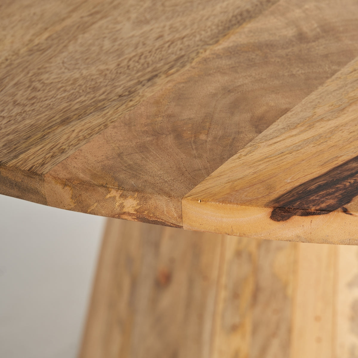 Table de salle à manger ronde en bois de manguier ø 120 cm | VICAL Mersch