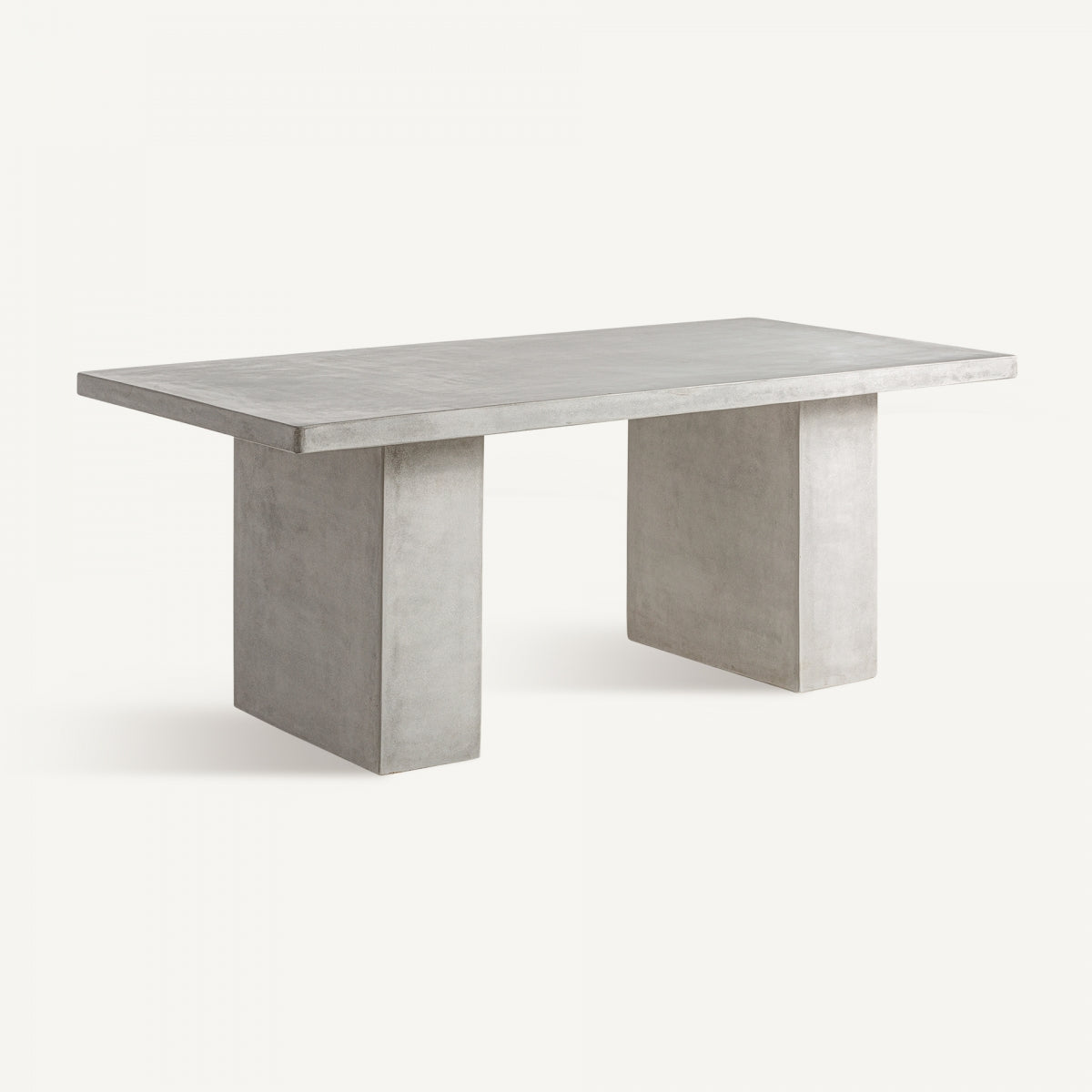 Table de salle à manger en ciment | VICAL Vytina | REMO, mobilier et décoration d'intérieur