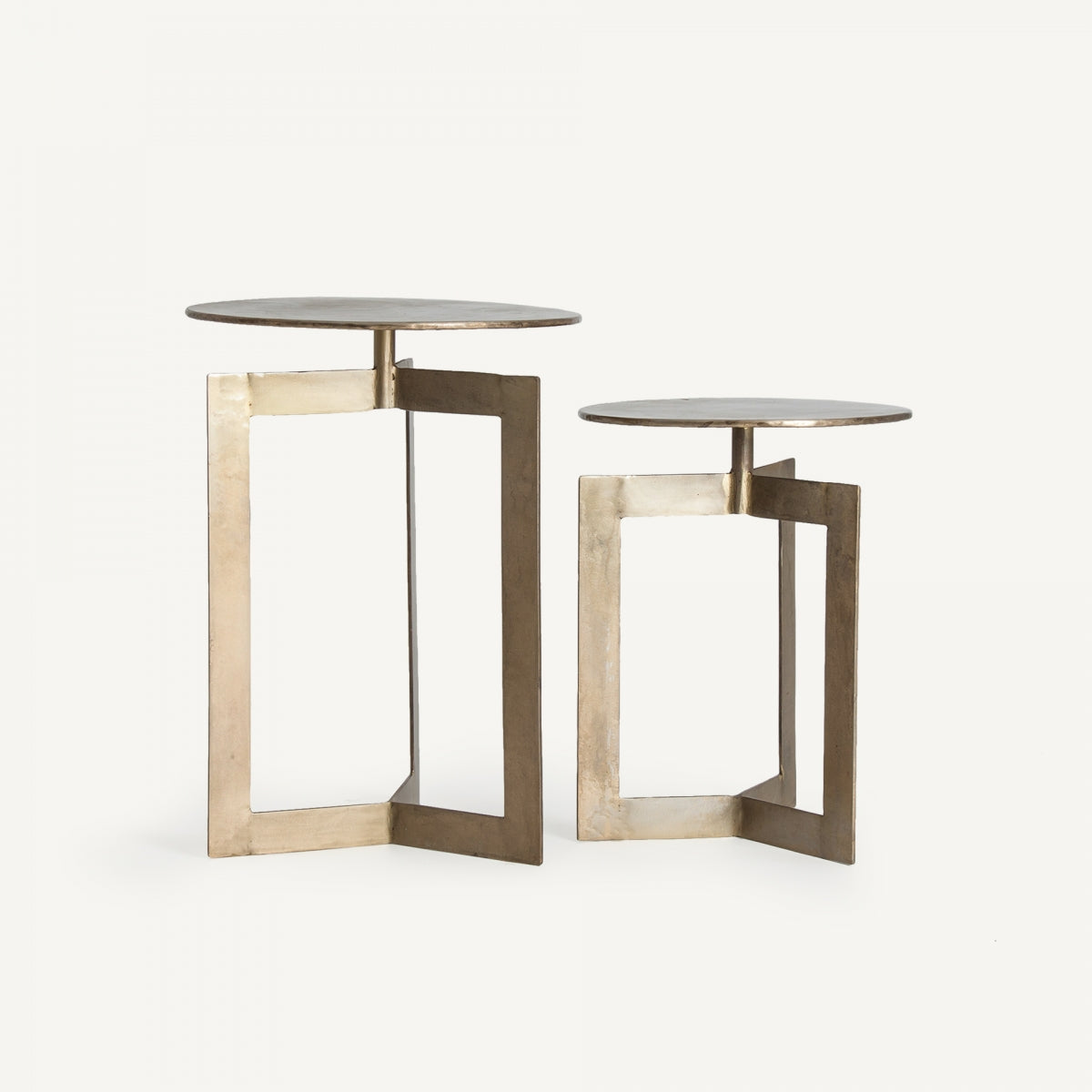 Table d'appoint en laiton vieilli (lot de 2) | VICAL Lure | REMO, mobilier et décoration d'intérieur