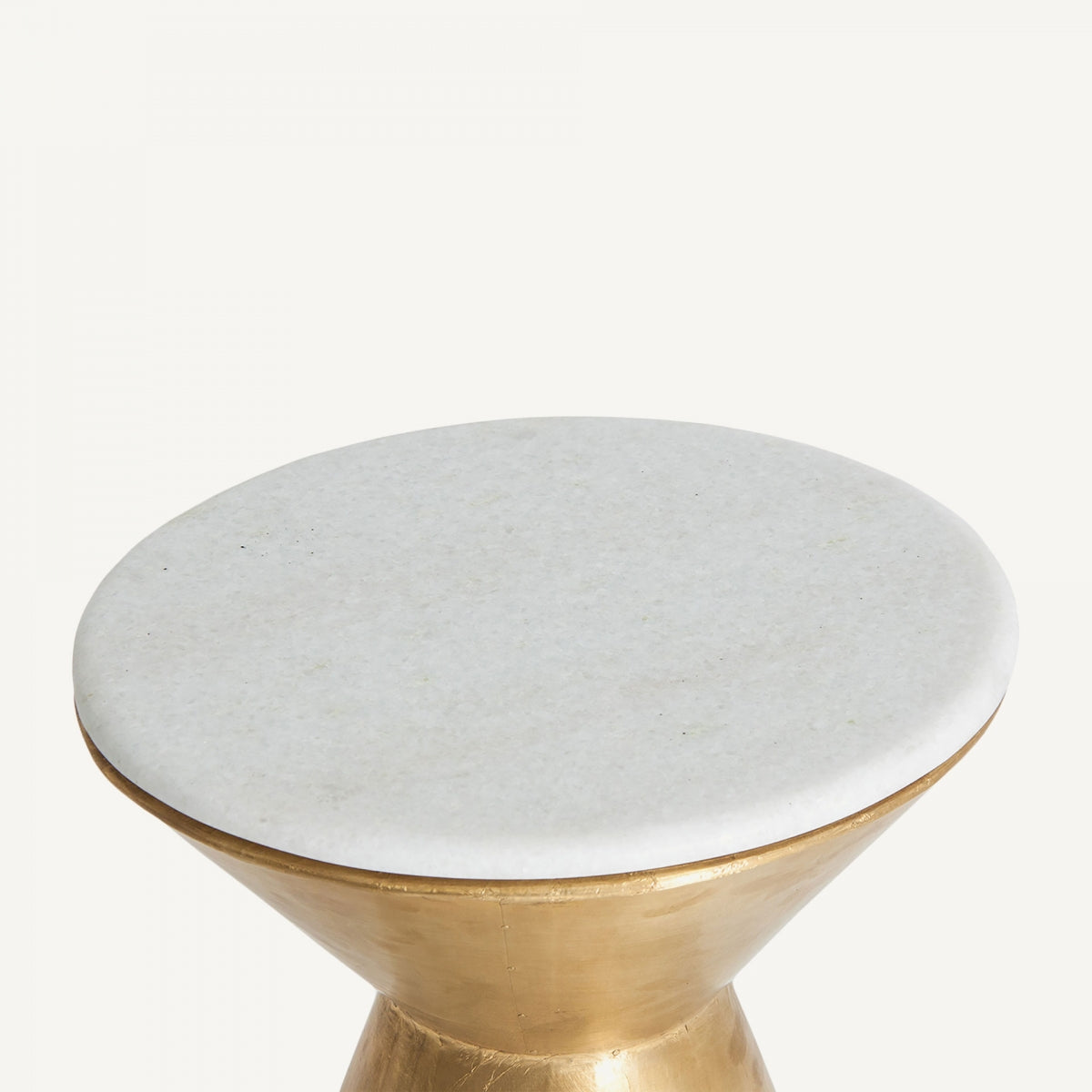 Table d'appoint en marbre blanc et laiton | VICAL Wolen | REMO, mobilier et décoration d'intérieu