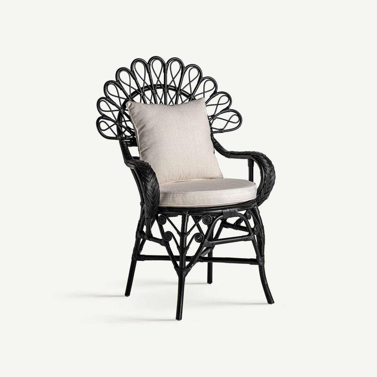 Chaise de salle à manger en rotin noir | VICAL Nulvi | REMO, mobilier et décoration d'intérieur