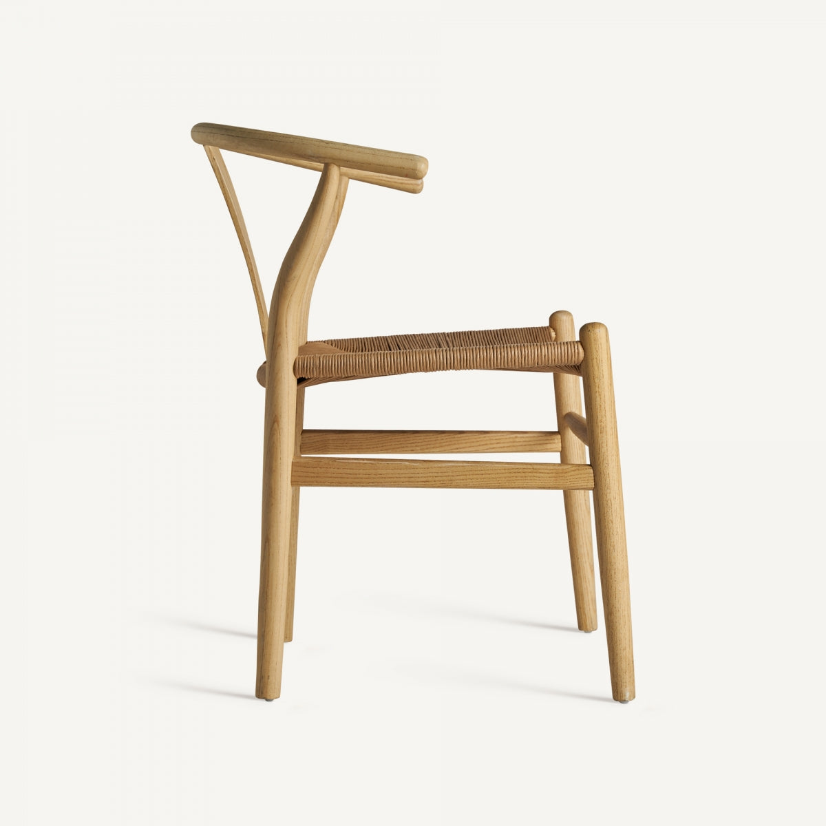 Chaise de salle à manger en bois d'orme | VICAL Wishbone | REMO, mobilier et décoration d'intérieur