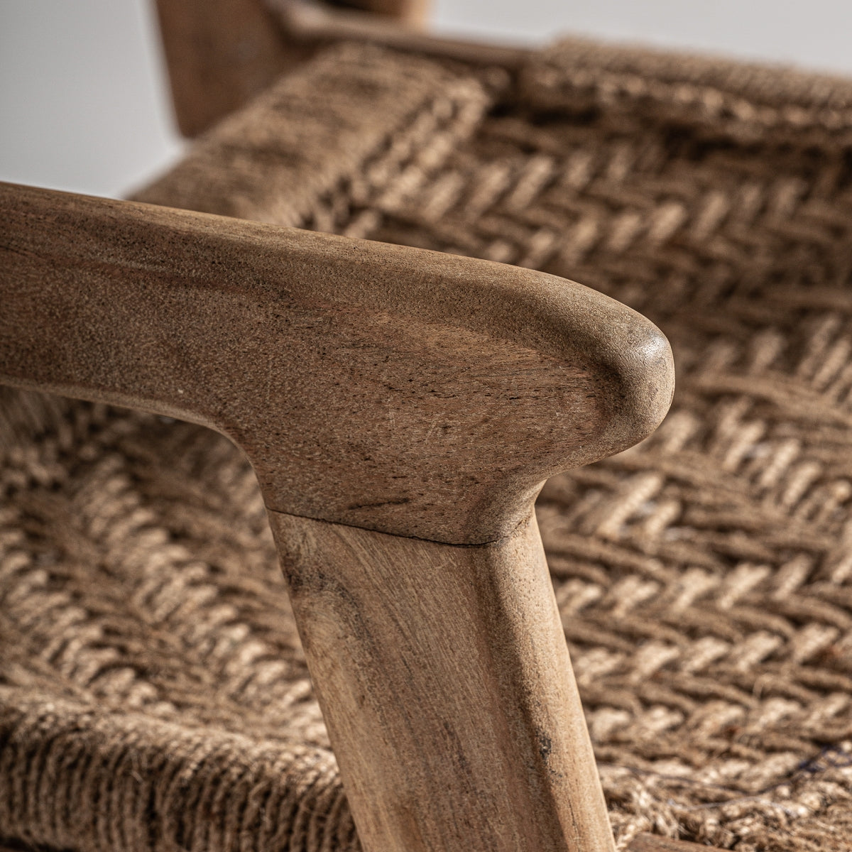 Chaise de salle à manger en jute et bois de manguier | VICAL Crinan | REMO, mobilier et décoration d'intérieur