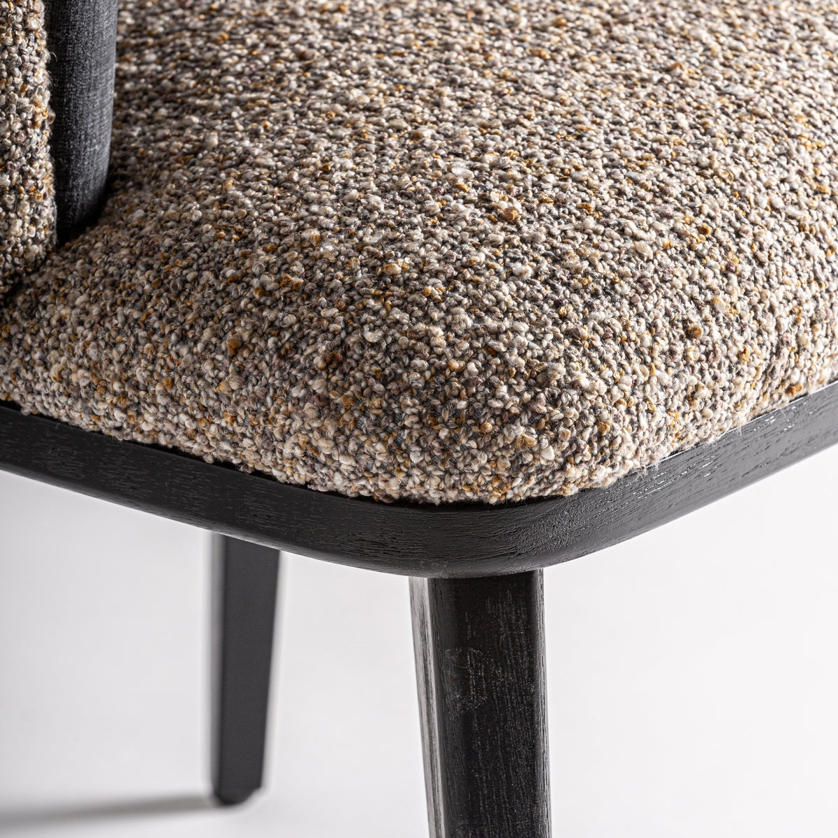 Chaise de salle à manger bouclé marron | VICAL Meda | REMO, mobilier et décoration d'intérieur