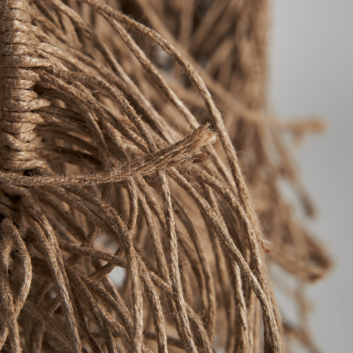 Lustre en jute naturel | VICAL Nodos | REMO, mobilier et décoration d'intérieur