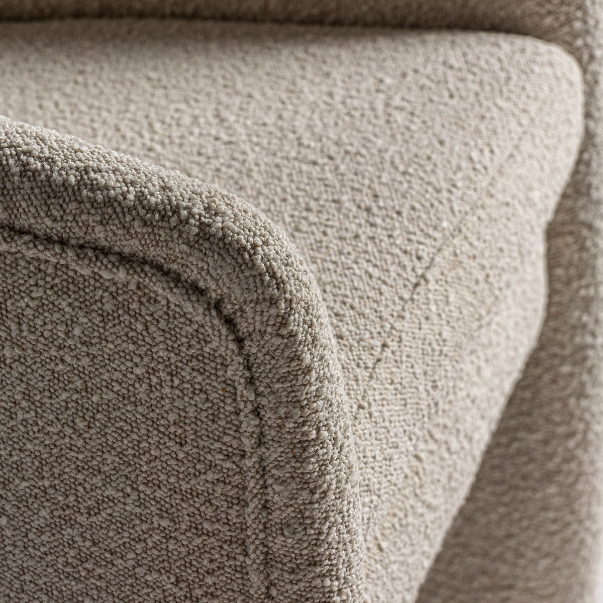 Fauteuil bouclé crème | VICAL Prati | REMO, mobilier et décoration d'intérieur