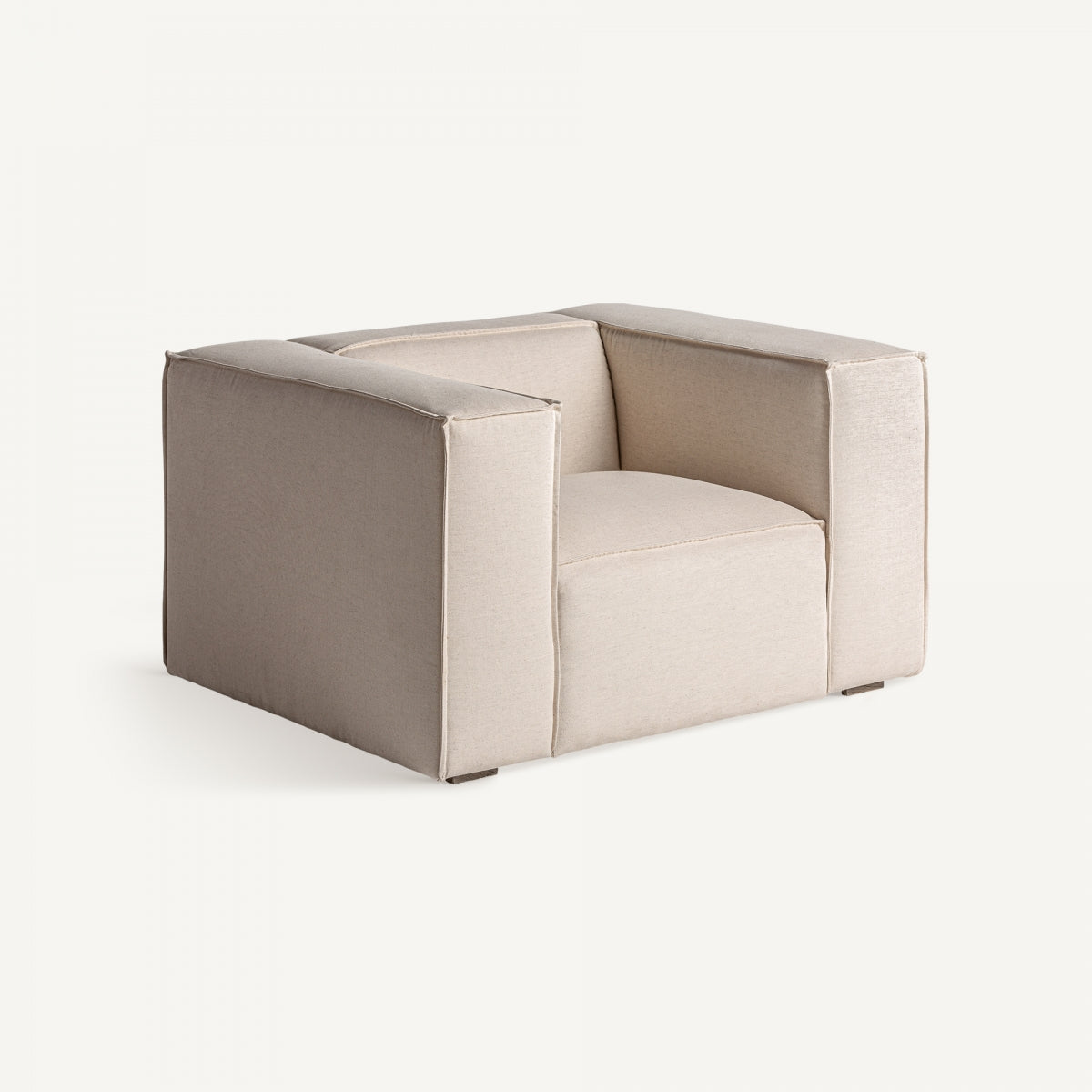 Fauteuil en lin blanc cassé | VICAL Krakau | REMO, mobilier et décoration d'intérieur