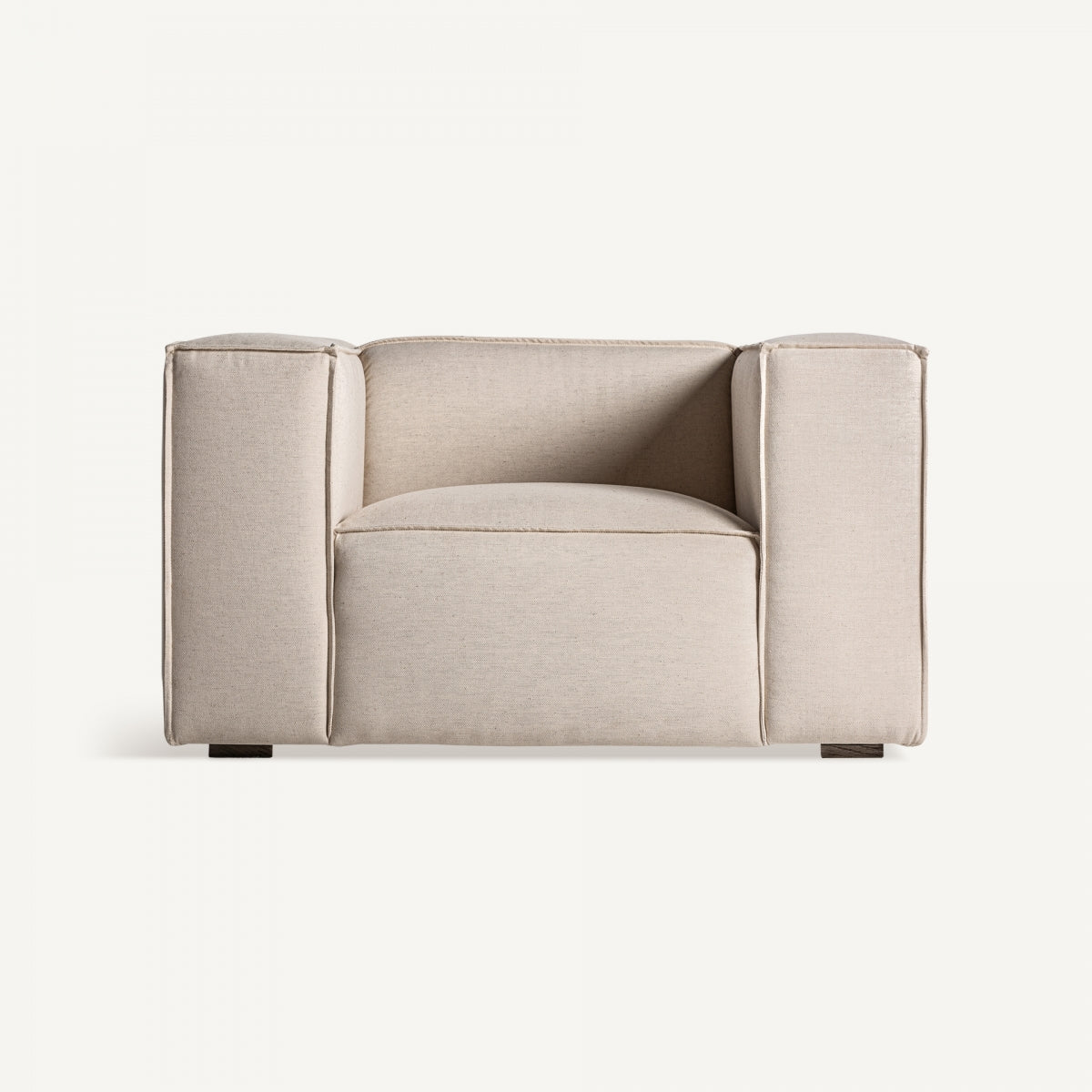 Fauteuil en lin blanc cassé | VICAL Krakau | REMO, mobilier et décoration d'intérieur