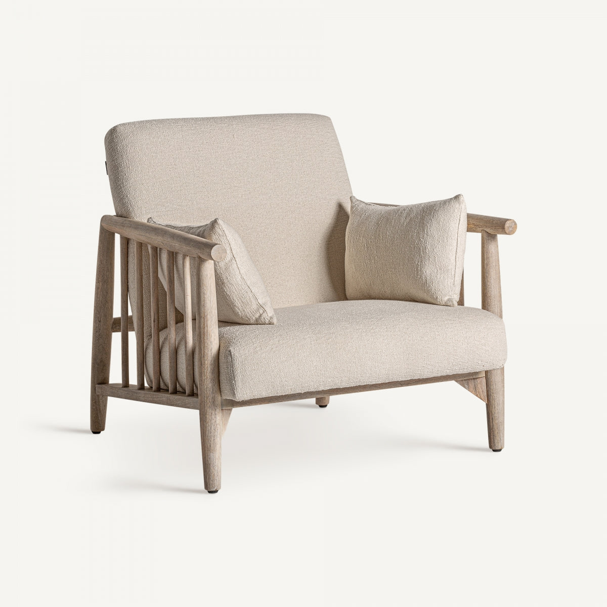 Fauteuil en tissu blanc cassé | VICAL Grebin | REMO, mobilier et décoration d'intérieur