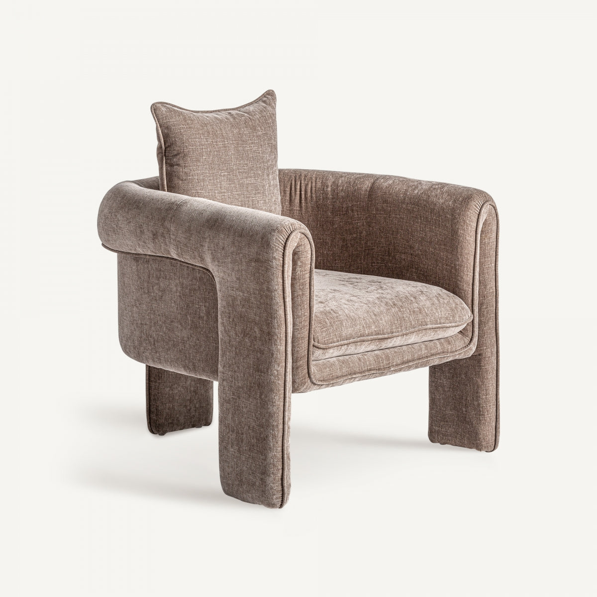 Fauteuil en tissu taupe | VICAL Karka | REMO, mobilier et décoration d'intérieur