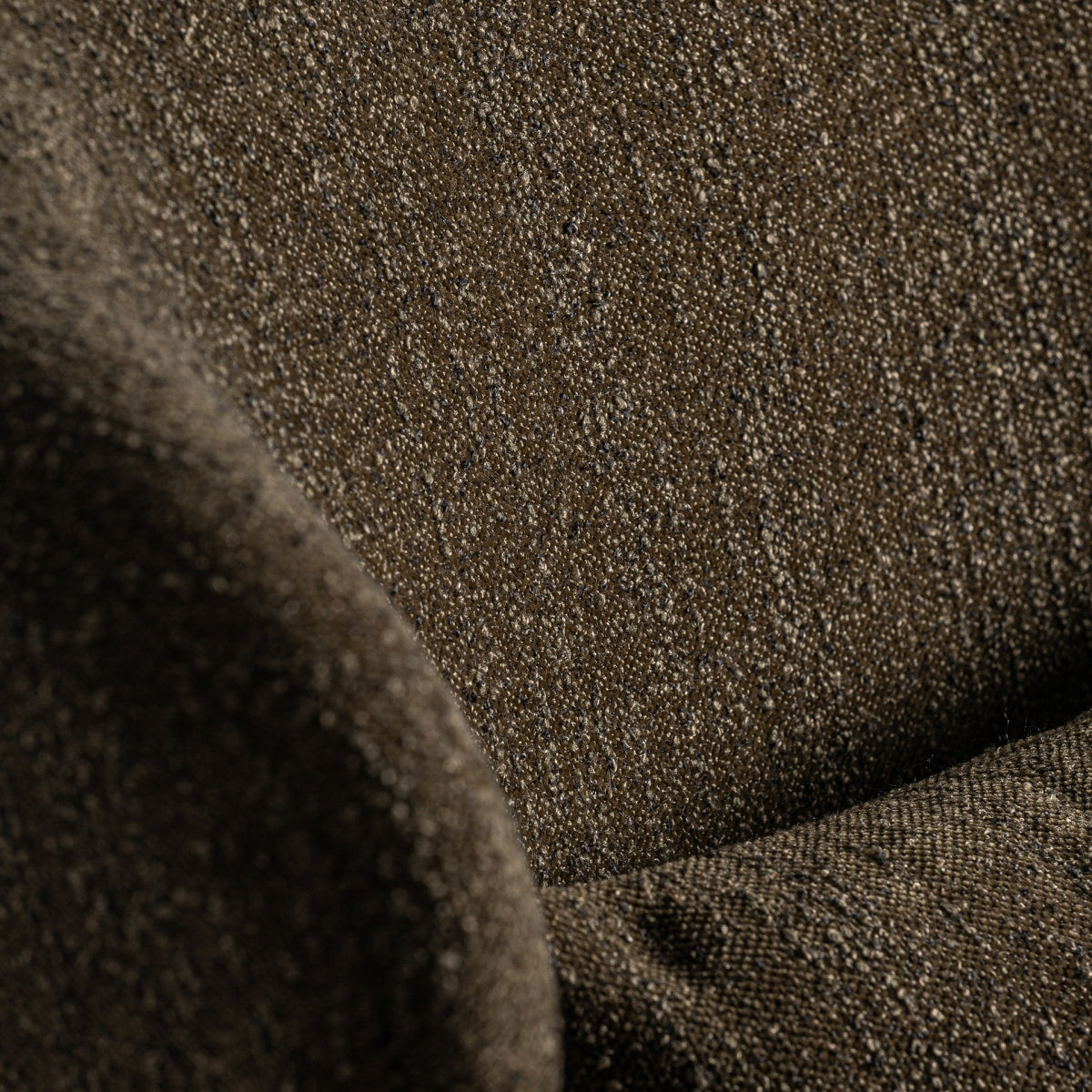 Fauteuil bouclé vert khaki | VICAL Tarres | REMO, mobilier et décoration d'intérieur