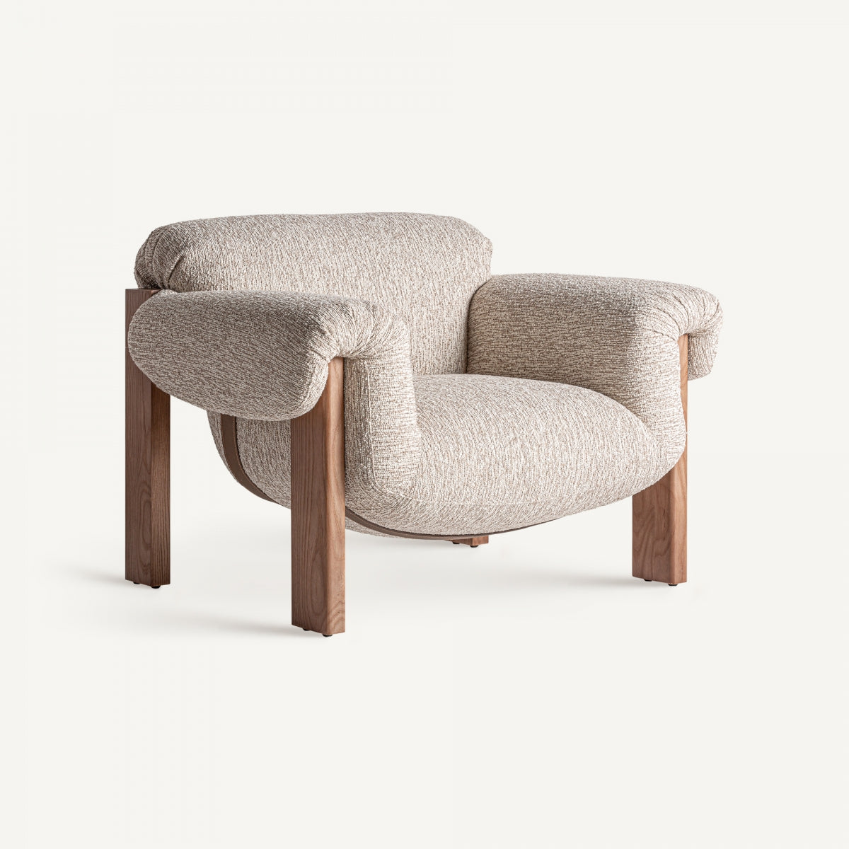 Fauteuil en tissu beige | VICAL Uznach | REMO, mobilier et décoration d'intérieur