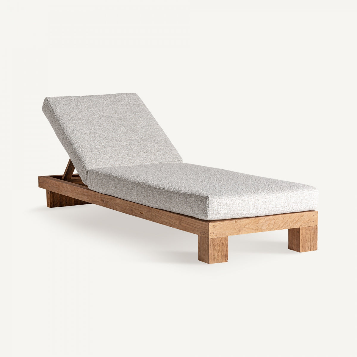 Chaise longue en tissu blanc cassé | VICAL Trena | REMO, mobilier et décoration d'intérieur