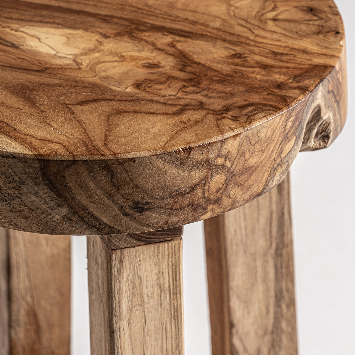 Tabouret en bois tropical | Vical Kose | REMO, mobilier et décoration d'intérieur