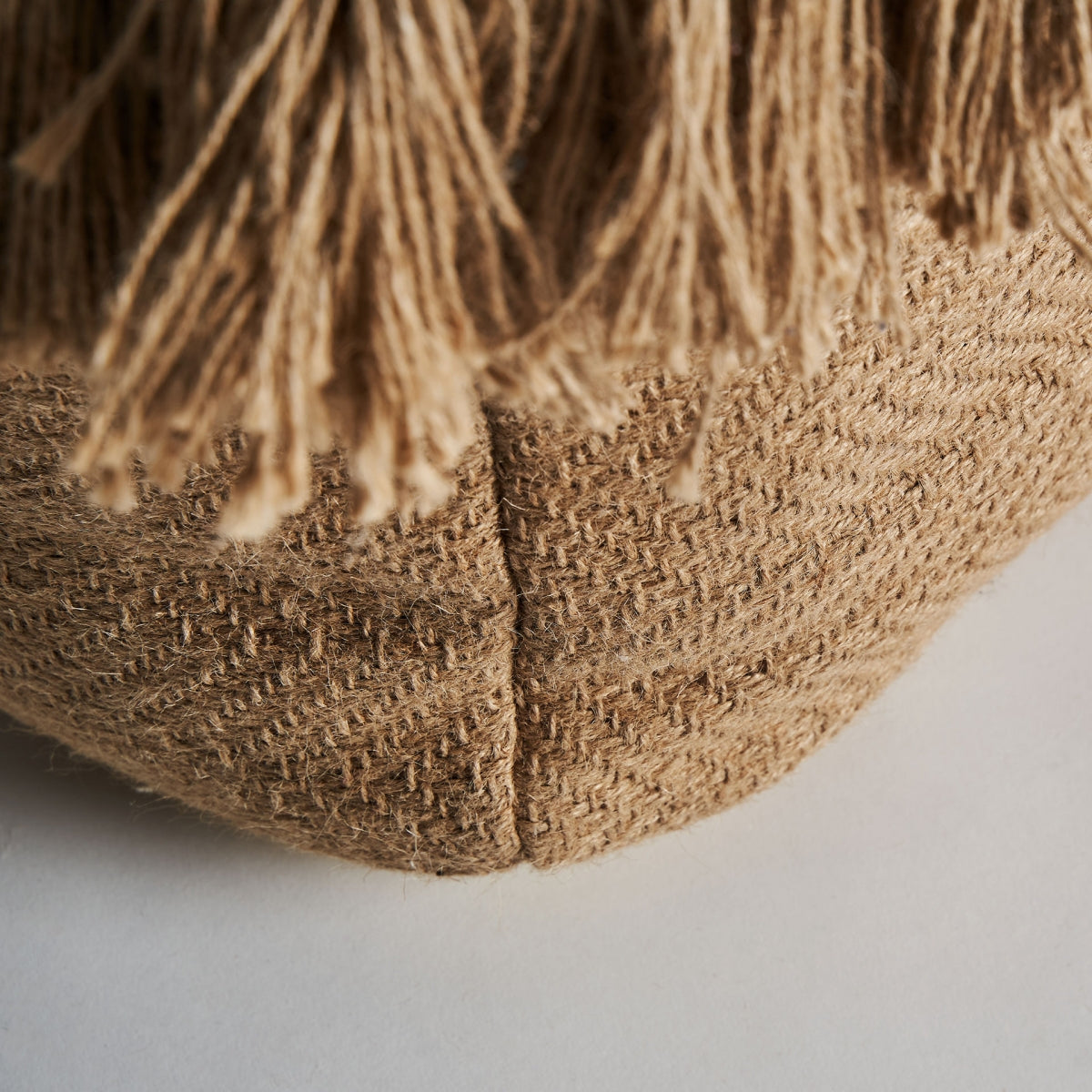 Pouf rond en jute | Vical Bassaluzo | REMO, mobilier et décoration d'intérieur