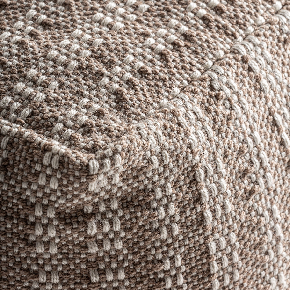 Pouf beige en tissu recyclé | Vical Kirho | REMO, mobilier et décoration d'intérieur