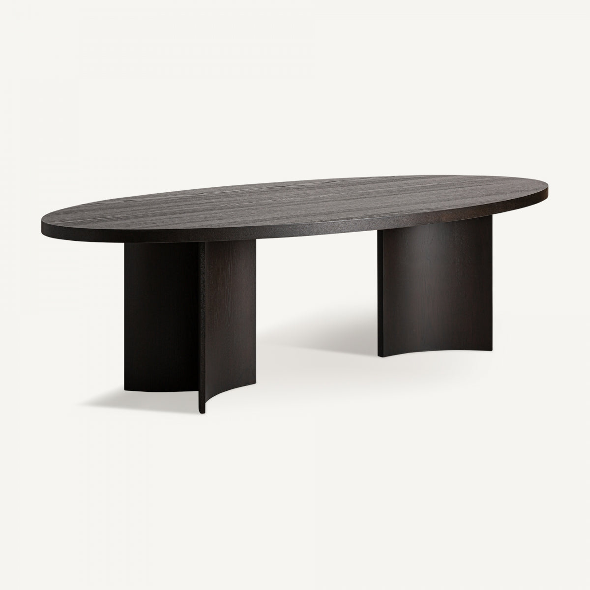 Table de salle à manger en chêne marron | Vical Neuvic | REMO, mobilier et décoration d'intérieur