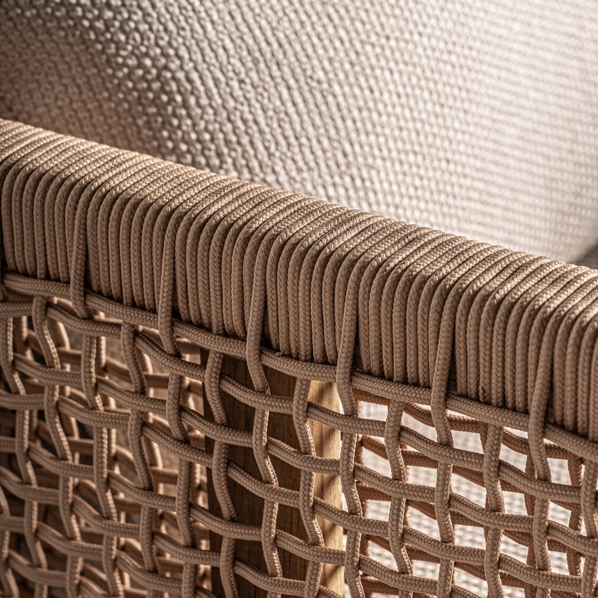 Fauteuil d'extérieur en tissu beige | VICAL Trena