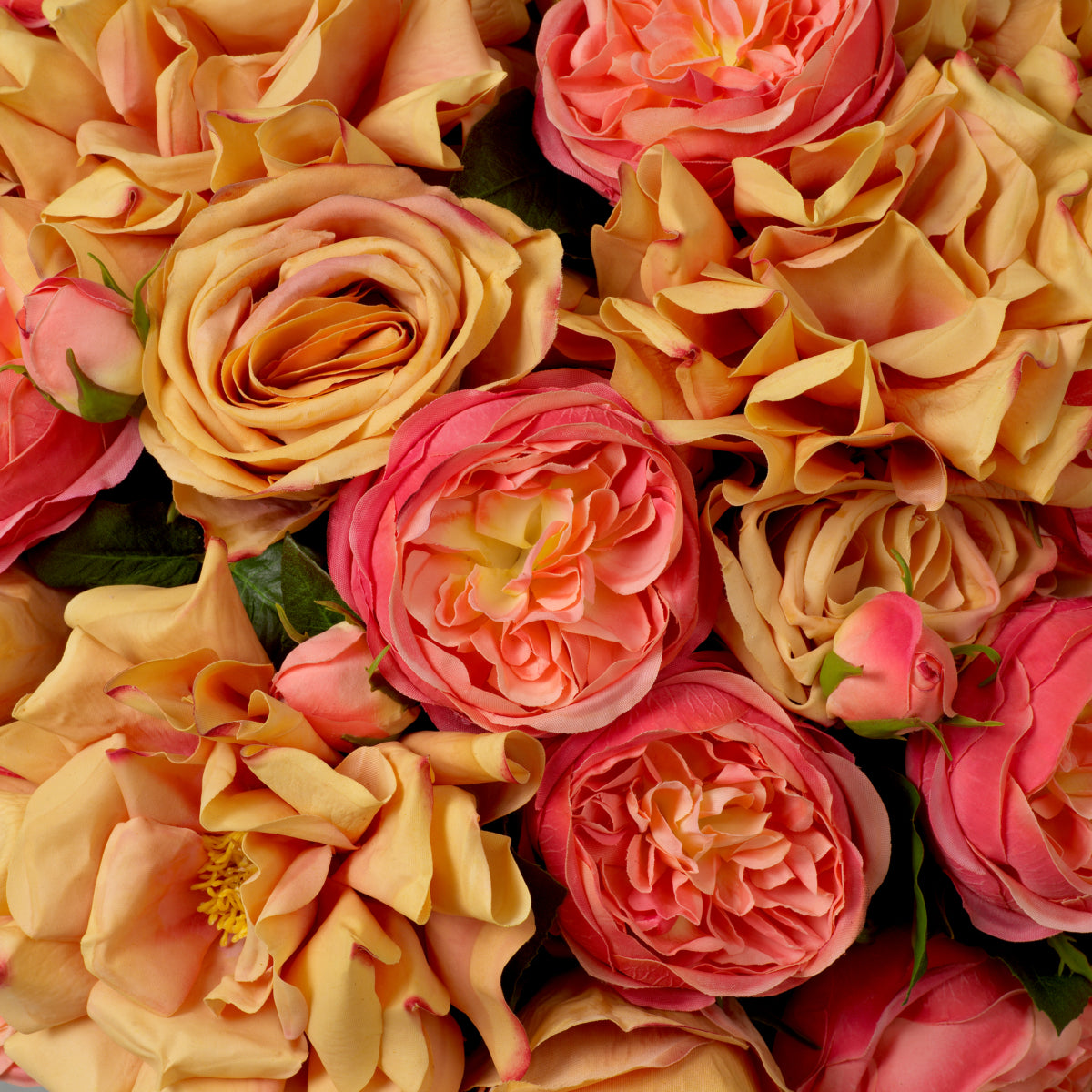 Bouquet de roses réalistes trois tons pêche 72 pcs/3 variétés | Eichholtz Bouquet of Roses real touch 72 pcs/3 varieties - vue d'ambiance | REMO-HOME