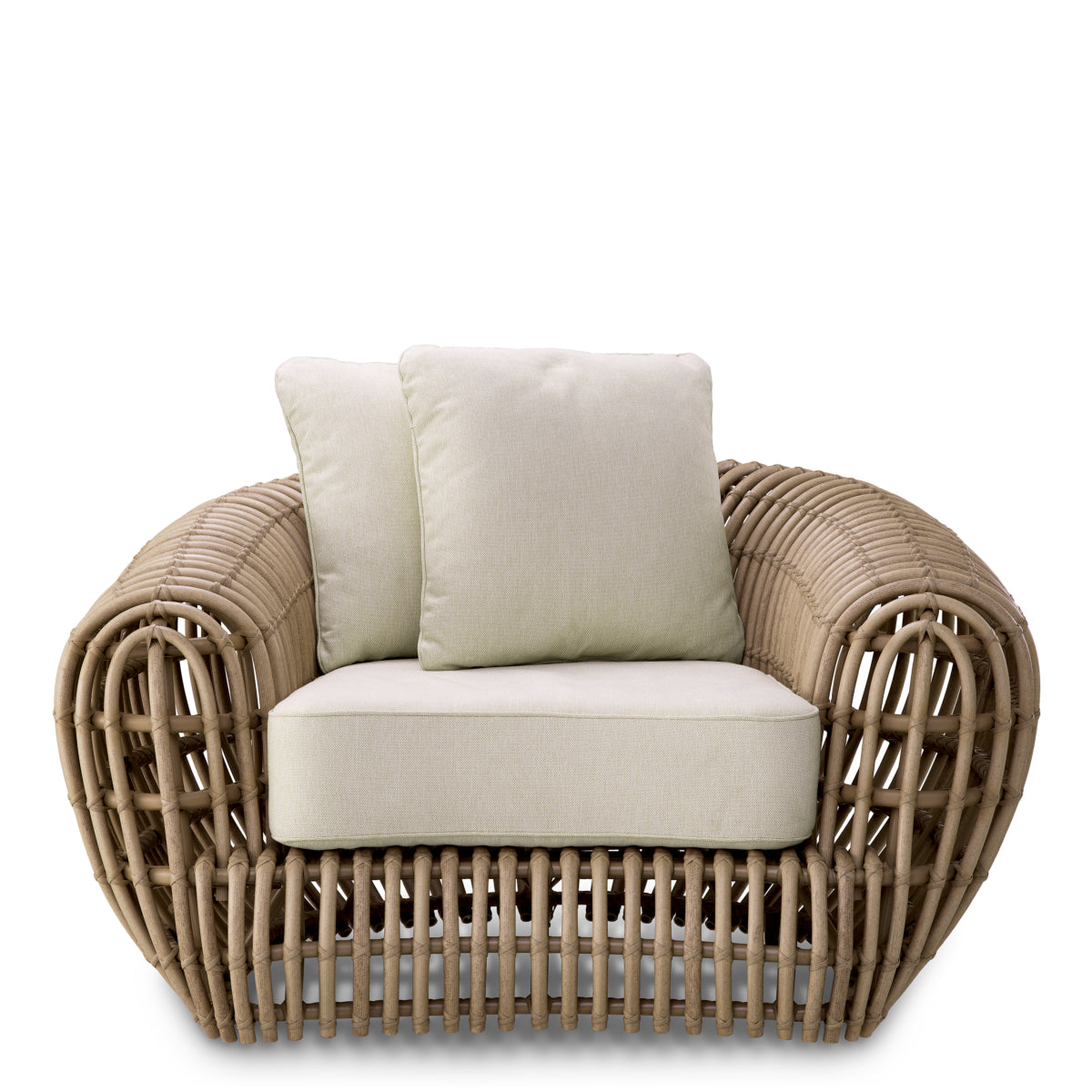 Chaise d'extérieur en faux rotin sable | Eichholtz Siderno - vue d'ambiance | REMO-HOME