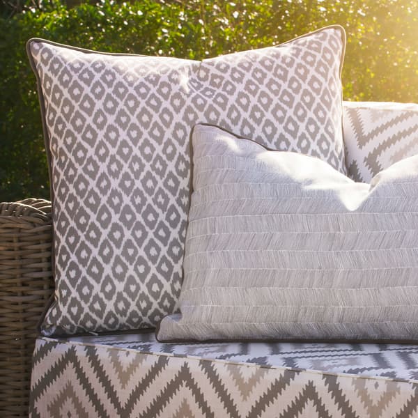 Tissu d'ameublement Gypsum Rock Outdoor | Andrew Martin - vue de détail | REMO-HOME