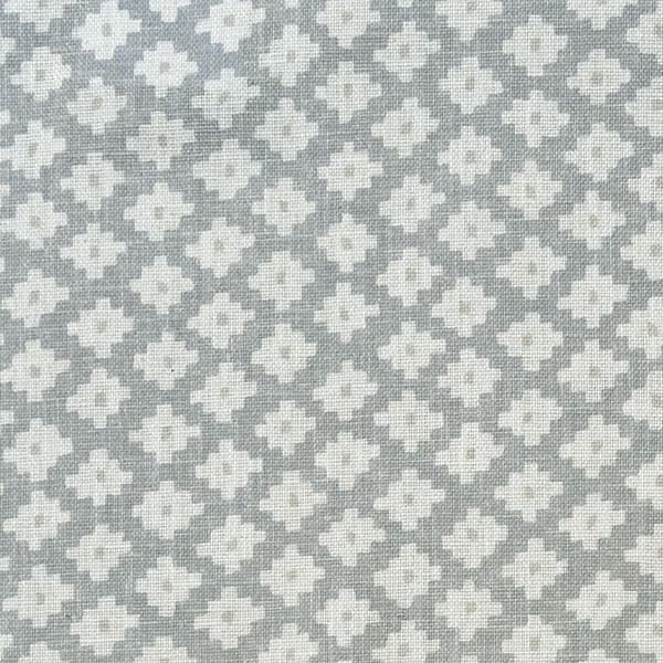 Tissu d'ameublement Maze Cloud | Andrew Martin - vue principale | REMO-HOME
